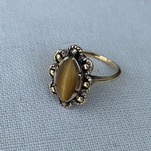 Vintage Tiger Eye ring - Size 5 1/2